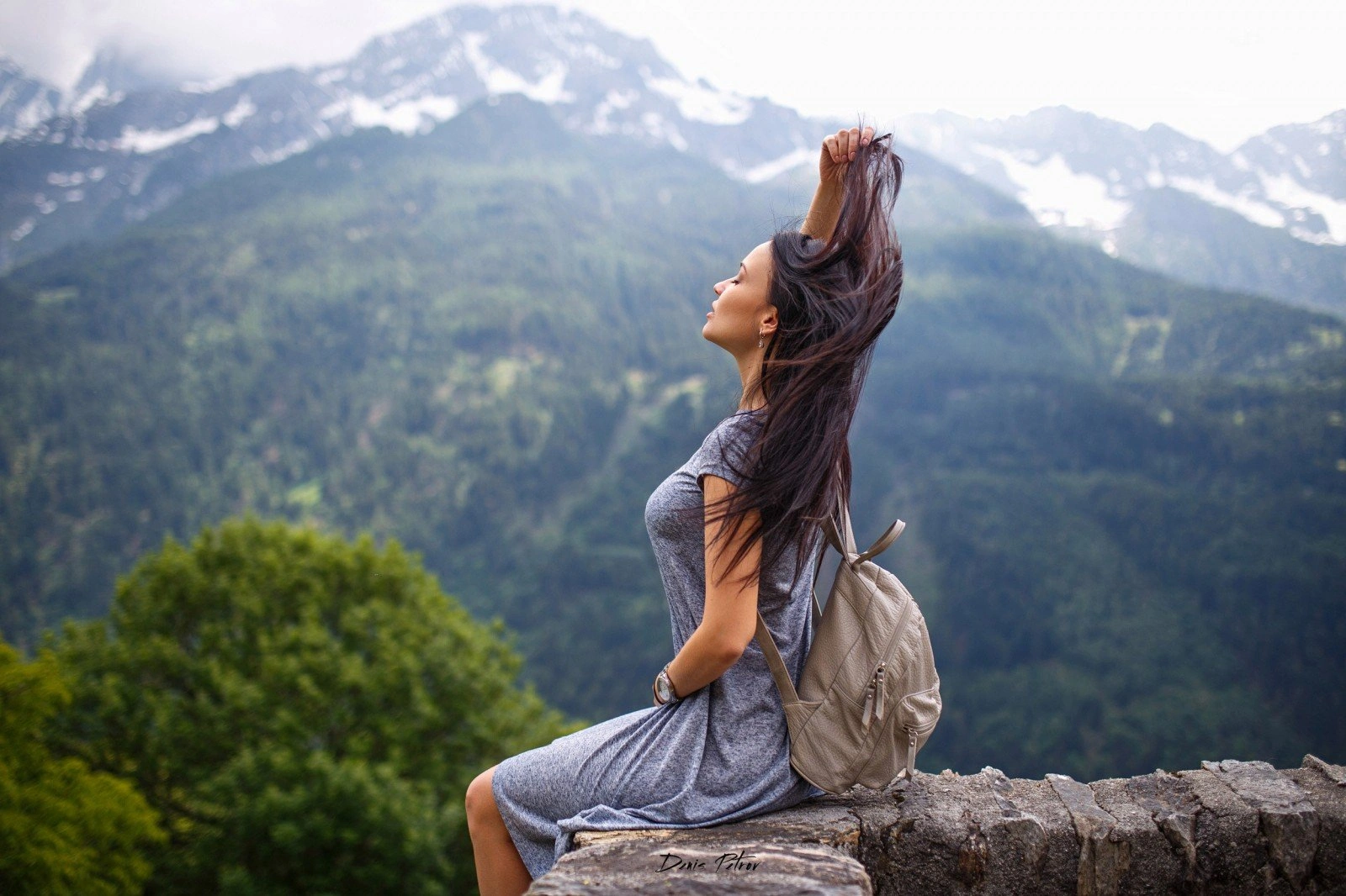 Эскорт по миру