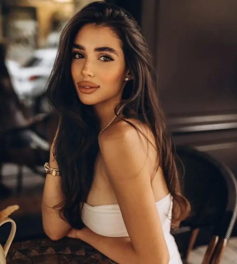 Сара, Рост: 169, Возраст: 25, Вес: 53