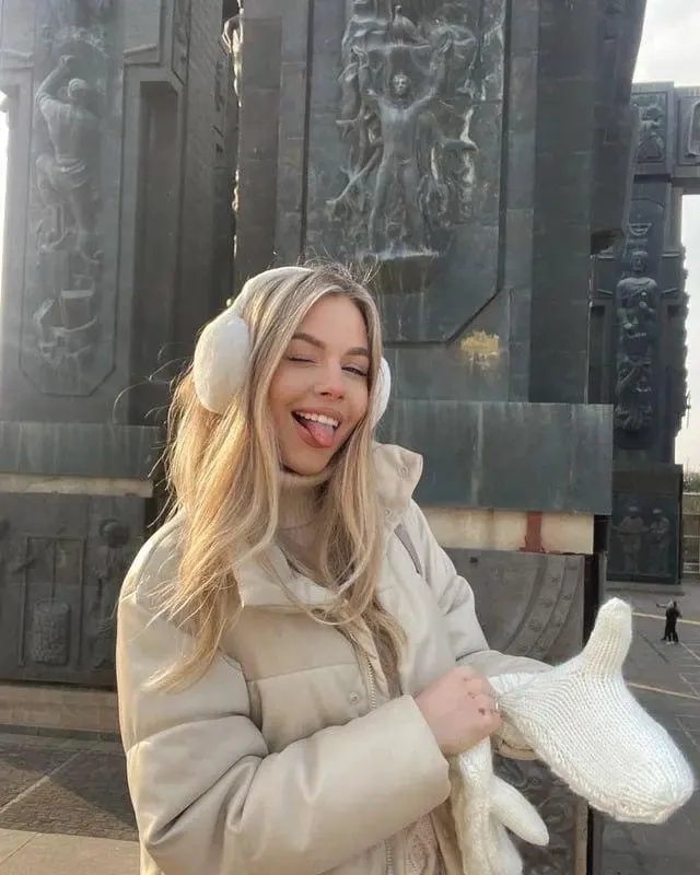 Фиби, Рост: 163, Возраст: 20, Вес: 56