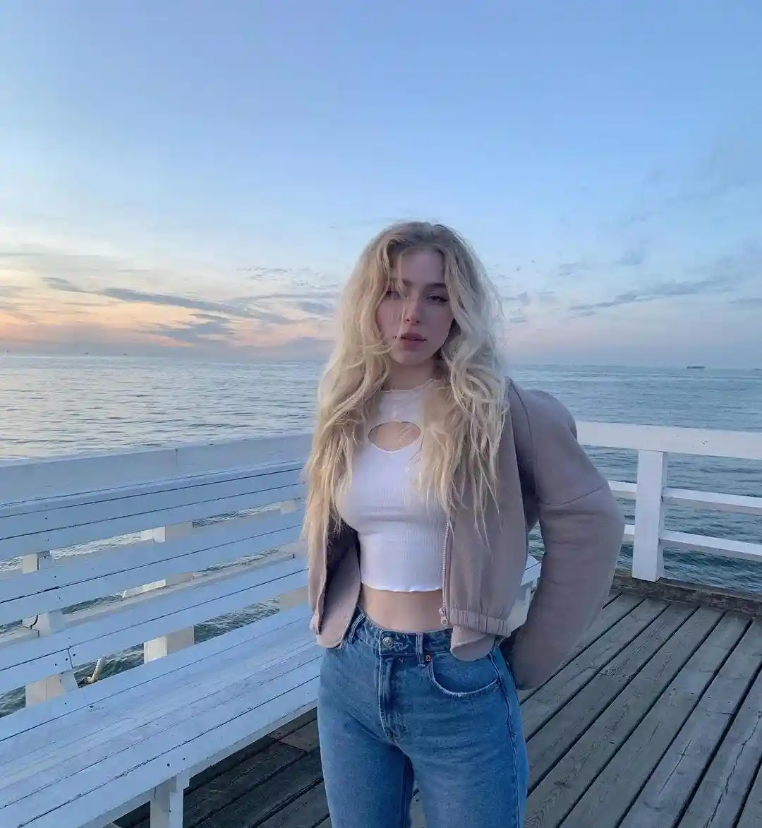 Марина, Рост: 159, Возраст: 19, Вес: 55