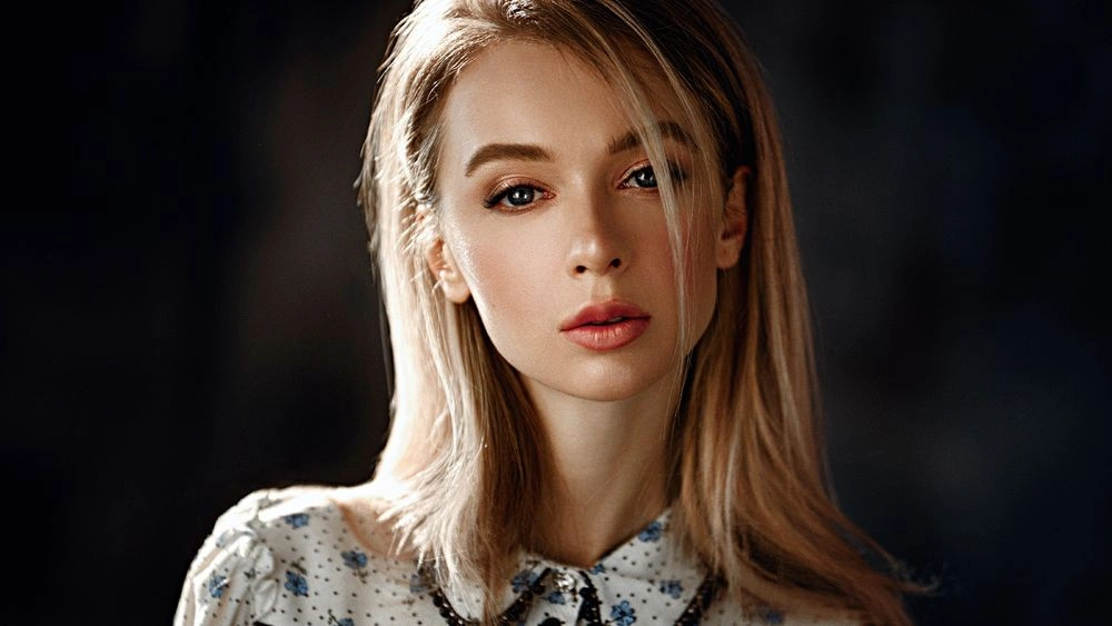 Молодые девушки